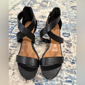 Style & Co. Black Crisscross Sandals. NWOT